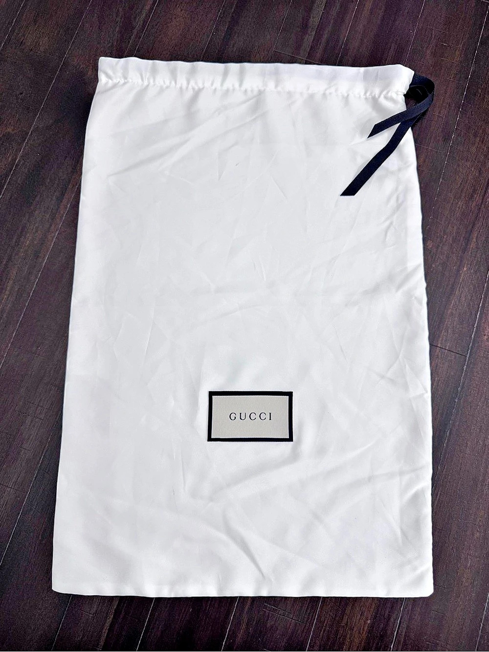 Gucci Ivory White Silk Satin Shoe Dust Bags Set of 2 size 18x11